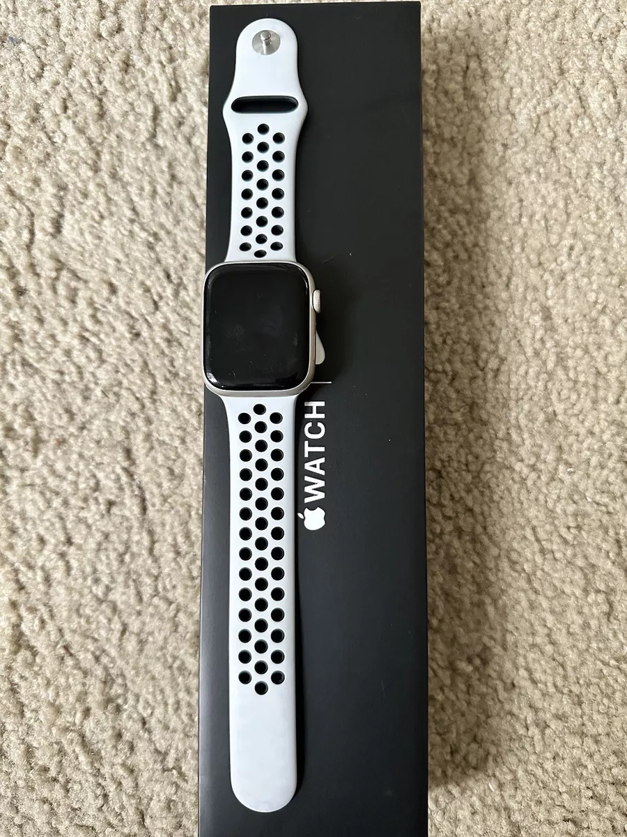 Apple Watch Nike Series 7 45mm Starlight Aluminum Case with Pure