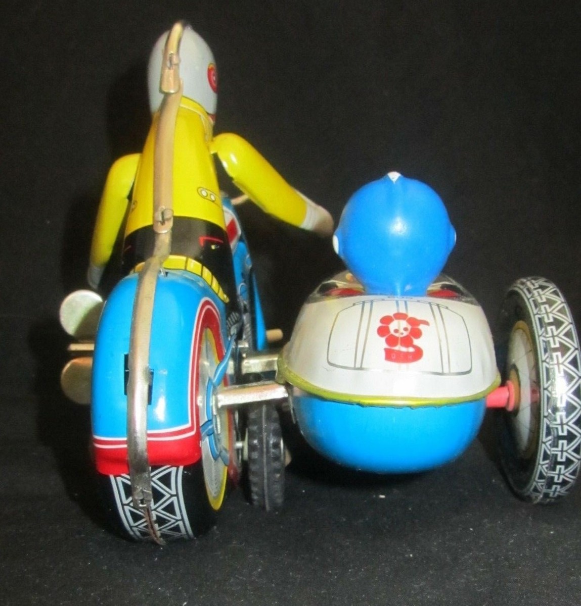 ブリキ玩具★ヴィンテージ ERTL／アーテル★ダッジ バン／希少な当時物used ZFN16380-500x329.jpg