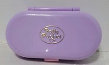 Polly Pocket Stampin School Compact W 5 Random Figurines 2 Desks 1992 Vintage