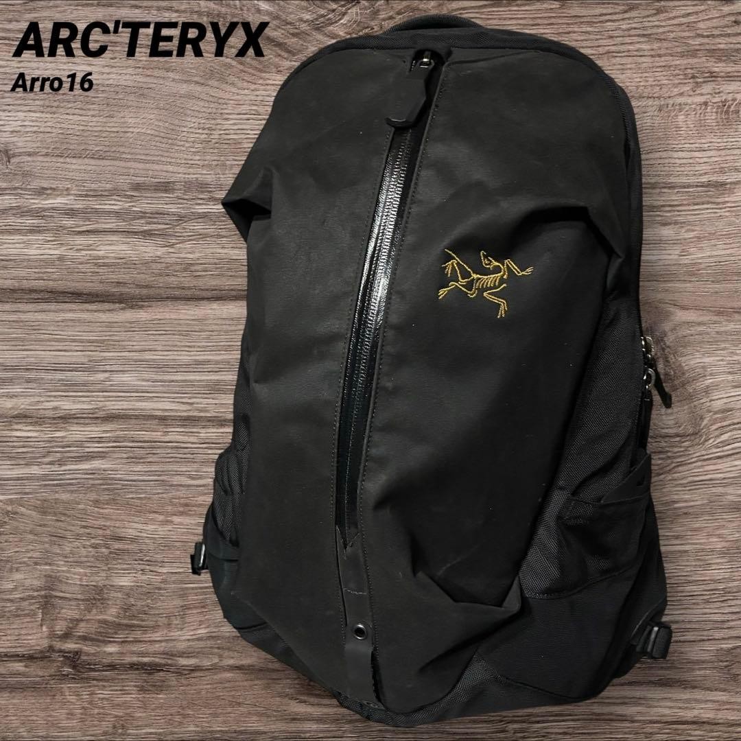 Arc'teryx Arro 16 Backpack Black Lightweight Durable Outdoor Daypack Used JAPAN