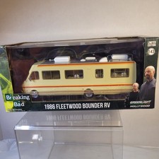 GreenLight 1:43 Limited Edition 1986 Fleetwood Bounder RV Breaking Bad (Us1)