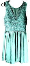 Emerald Green Lace Sequined Dress New with tags