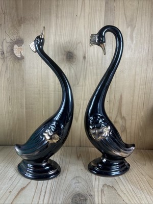 Black Swan Figurine Set of 2 Ceramic With Gold Accents 13