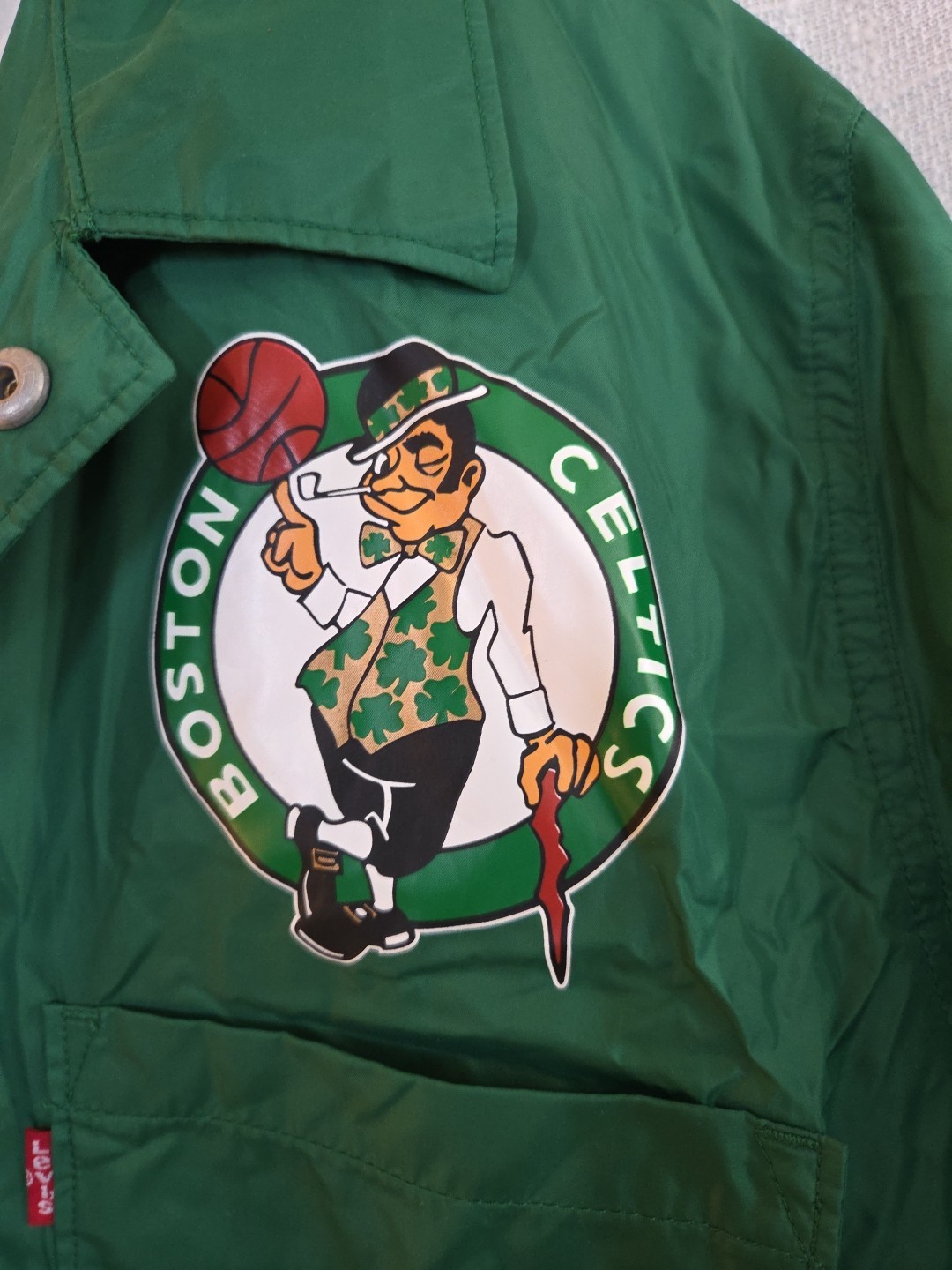 New Men's Levi's Boston Celtics NBA Club Coat Lightweight Jacket Green Size L thumbnail 2