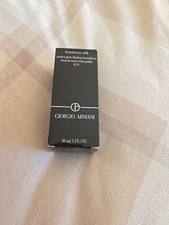 Giorgio Armani Luminious Silk 8.75