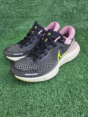 Nike ZoomX Invincible Run Women's Size 8 Flyknit Running Shoes Sneakers  Black