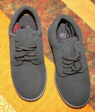 Dexter black faux suede oxfords, Child size 11