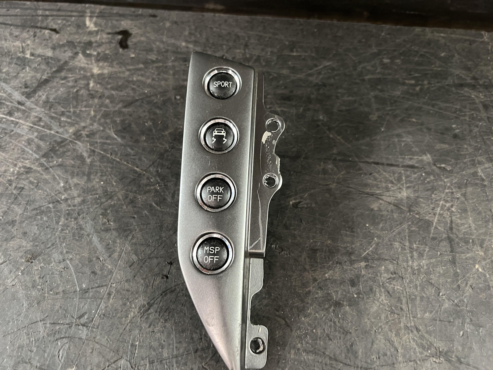 08-19 MASERATI GRANTURISMO SPORT SWITCH CONTROL BUTTON TRIM