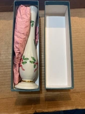 Vintage Lenox Floral Garden Bud Vase 7.5" Gold Trim with box brand new