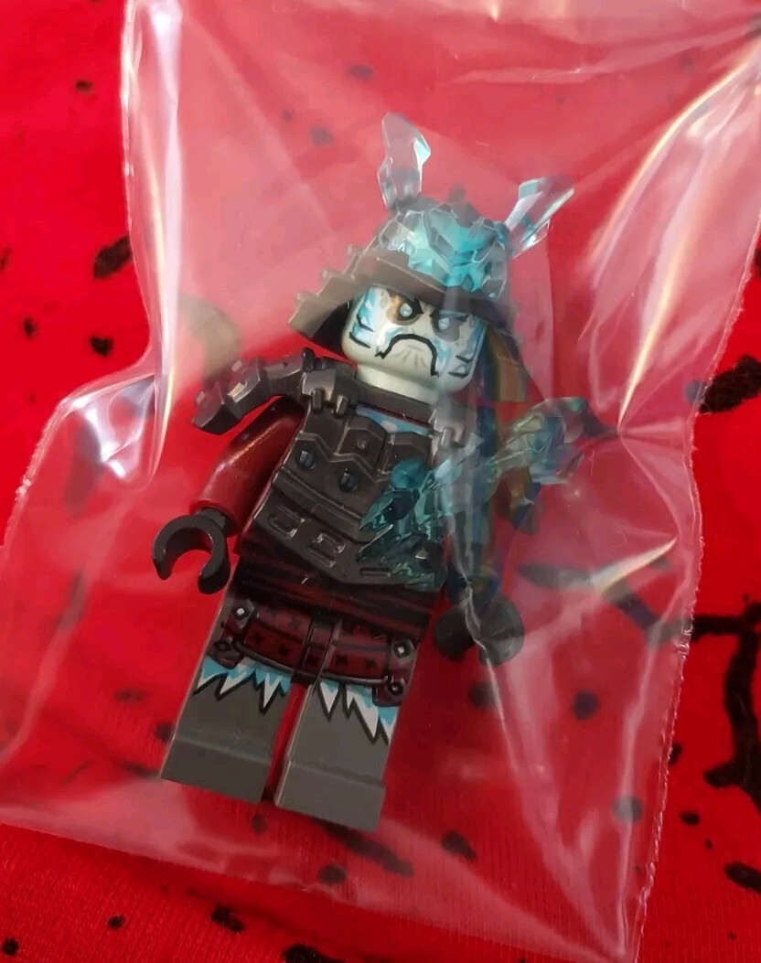 2 LEGO Ninjago Blizzard Minifigures General Vex Brand New