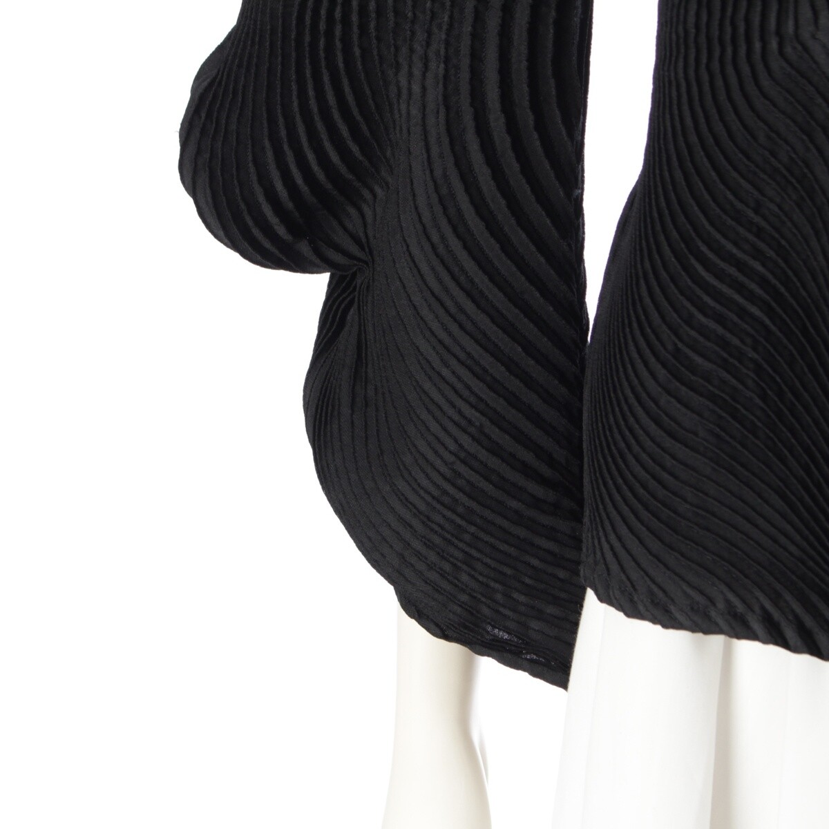 ISSEY MIYAKE 3D Steam Stretch Pleated Deformation 3D Jacket