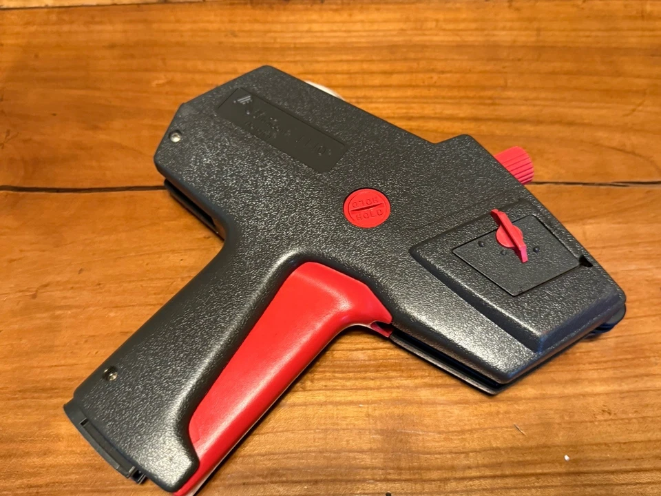 📛 Pistola de precio Monarch 1110-02 con 3 rollos etiquetas genuinas Foto 2 de 4
