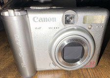 Canon PowerShot A70 Silver Compact Digital Camera 3.2MP 3x Zoom w/ Case