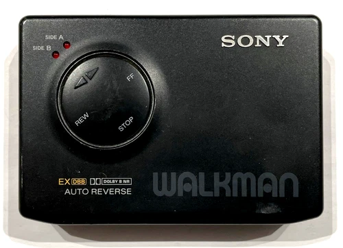 SONY WM-600 walkman cassette player Made in Japan DBB Reverse Dolby