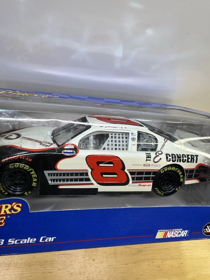 Dale Earnhardt Jr. #8 white 1:18 scale White The E Concert Winner's Circle 2003 - Image 2 of 4