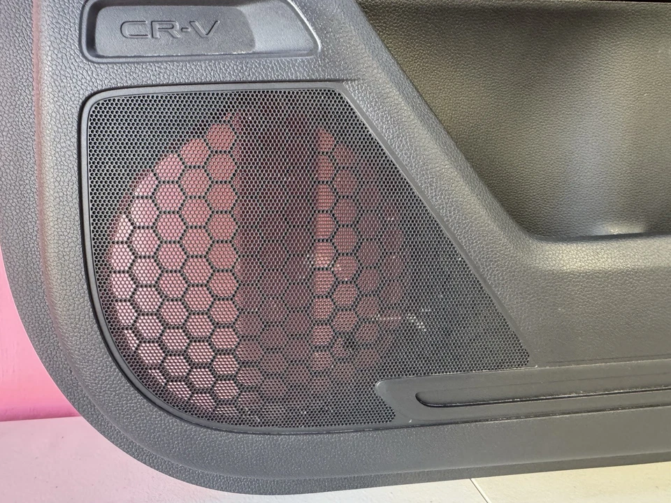 2023 2024-25 HONDA CR-V HYBRID SPORT FRONT RIGHT PASSENGER SIDE DOOR TRIM PANEL - Image 3 of 4