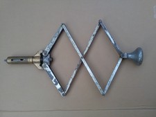 WW2 Lazy Tongs Pop Riveter no. 8895 by Aircraft Materials Ltd, c1942