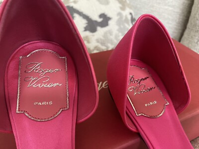 Roger Vivier Chips Strass Women's Pink Satin Flats Size 37