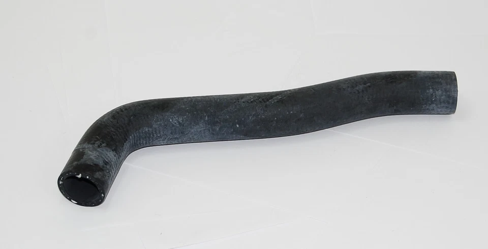 Manguera de refrigerante bomba de agua a brida de culata para Volkswagen Vanagon 1983-91 Foto 3 de 3