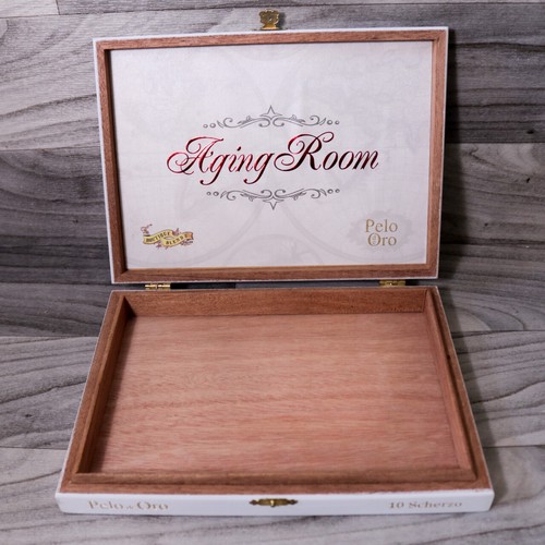 Caja de cigarros de madera vacía Pelé de Oro Scherzo 9,5" x 7" x 1,25 ~ - Imagen 2 de 12