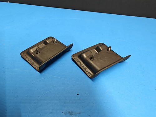 PORSCHE SUNROOF RECEIVERS 2x (PAIR) 944 1984 1985 (INCLUDING HARDWARE) - Picture 6 of 8