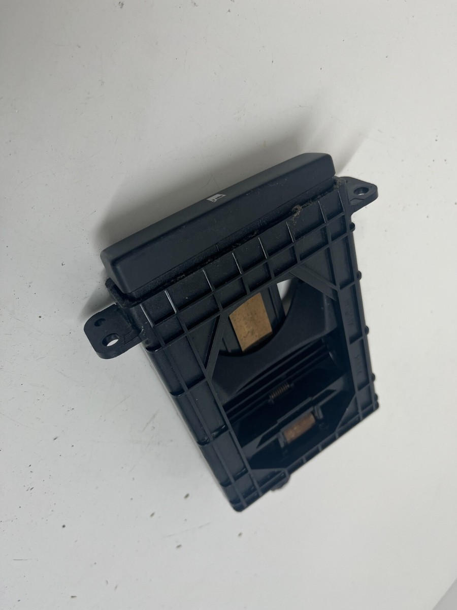 JDM TOYOTA AVENSIS AZT250 CUP HOLDER OEM | eBay