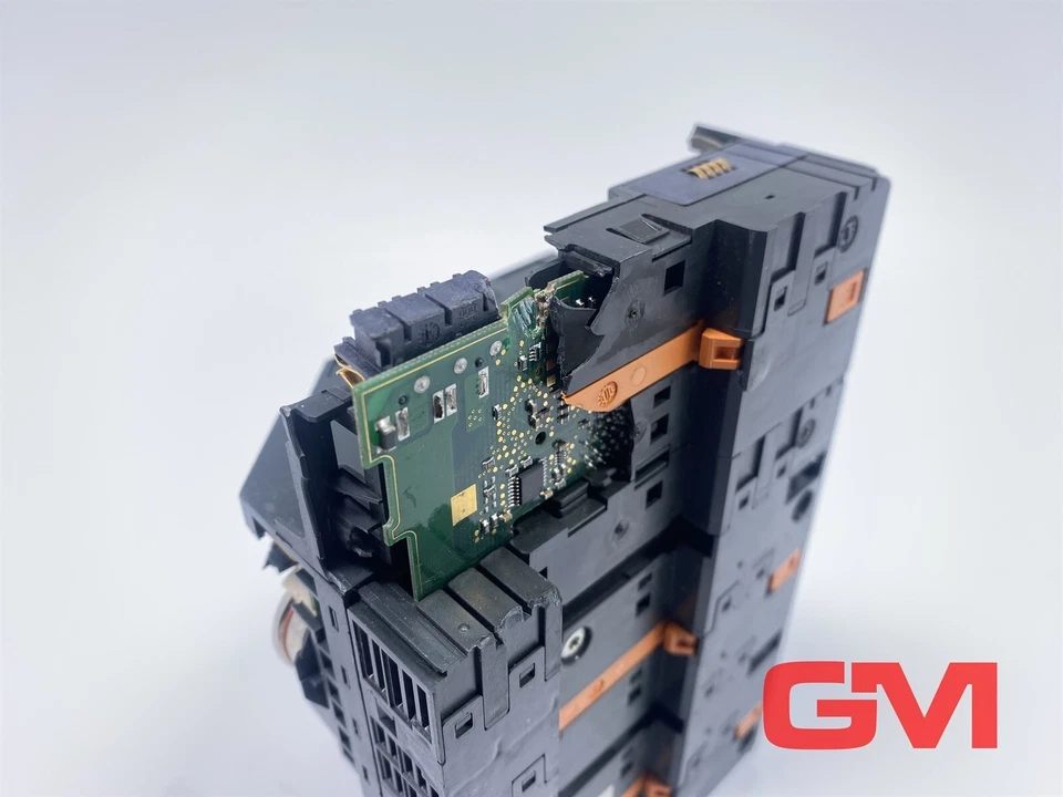 B&R Zentraleinheit X20CP1484-1 CPU Module X20 CP1484-1 Rev. F0 stark beschädigt - Bild 2 von 4