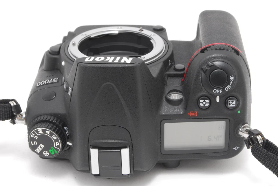 〈Near Mint〉Nikon D7000 16.2 MP Digital SLR  Black lens 50mm 1.8d count 950 Japan - Image 4 of 4