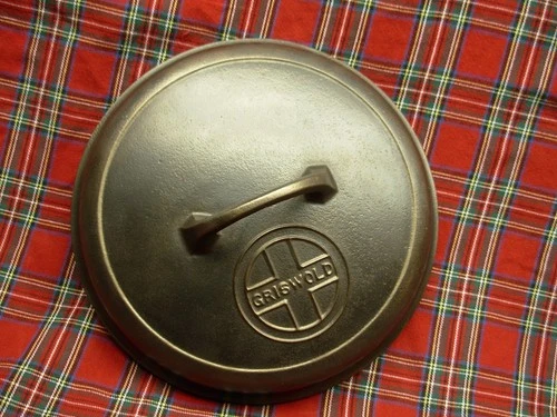 VINTAGE GRISWOLD 1287 CAST IRON SELF BASTING NO. 7 DUTCH OVEN LID W/ SMALL CRACK