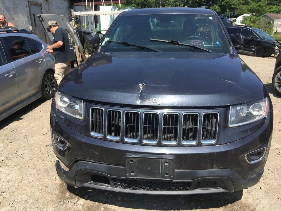 15 JEEP GRAND CHEROKEE Fuel Pump - Image 2 of 4