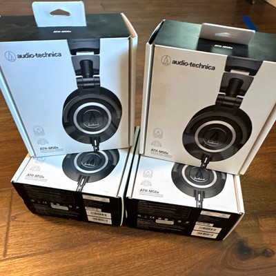 Audio-Technica ATH-M50x Black Wired Over-Ear Closed-Back DJ Studio Headphones