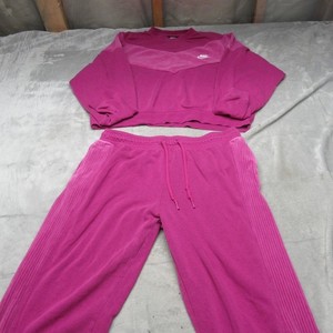 nike crop and jogger set