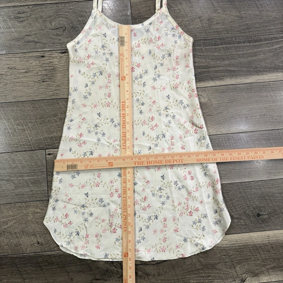 Camisón Babydoll Y2K Gilligan OMalley Floral Satén Chemise Marfil Sin Mangas Talla Pequeña Foto 4 de 4