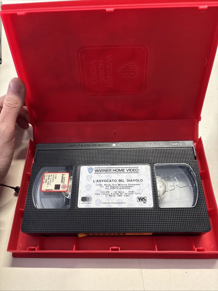 L’AVVOCATO DEL DIAVOLO ( Vhs)  1997 - Immagine 3 di 3