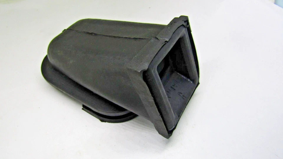 14579 80-83 FORD TRUCK F100 - F350 CLUTCH FORK DUST BOOT NEW - Image 4 of 4