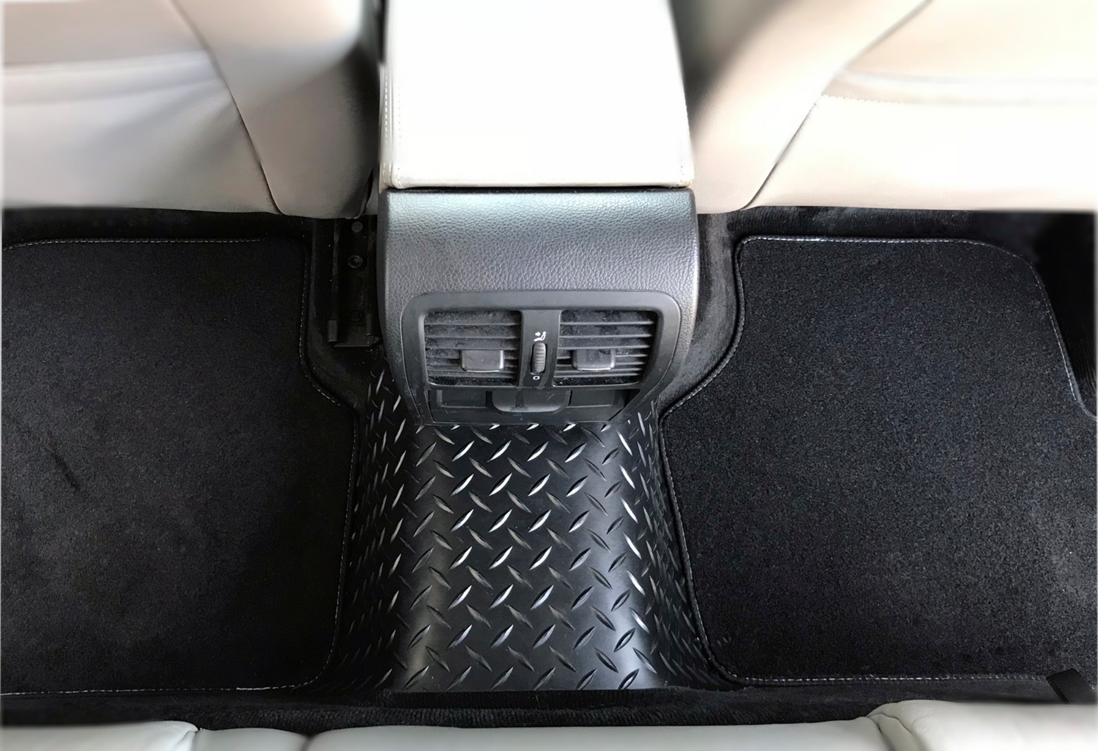 Car Floor Mats – V-Access