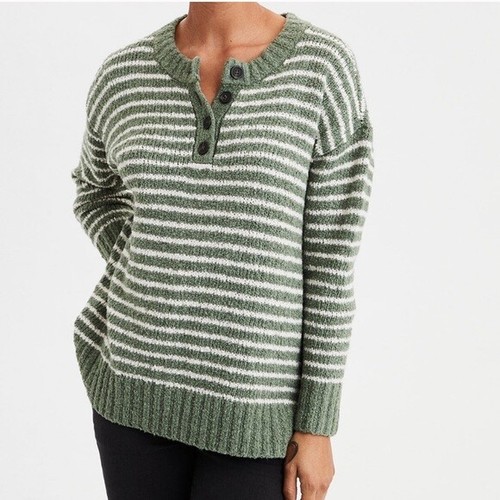 American Eagle Sweater Womens Size XS 