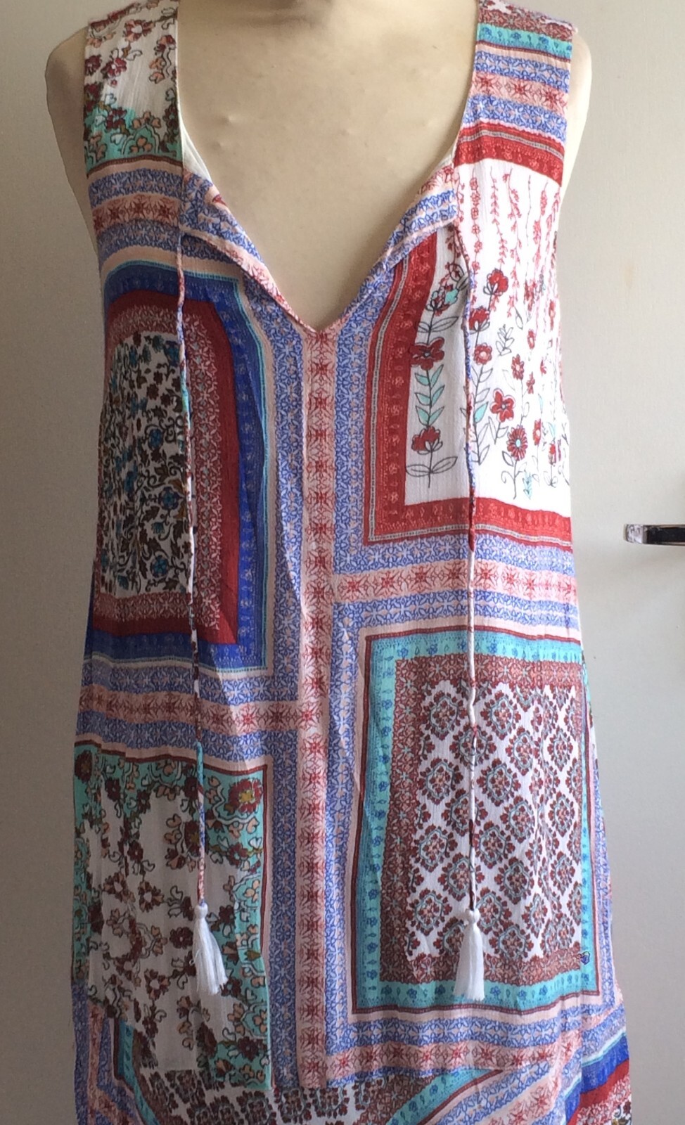 White Stuff 'Linen Feel' Floral Patchwork Sleevel… - image 2