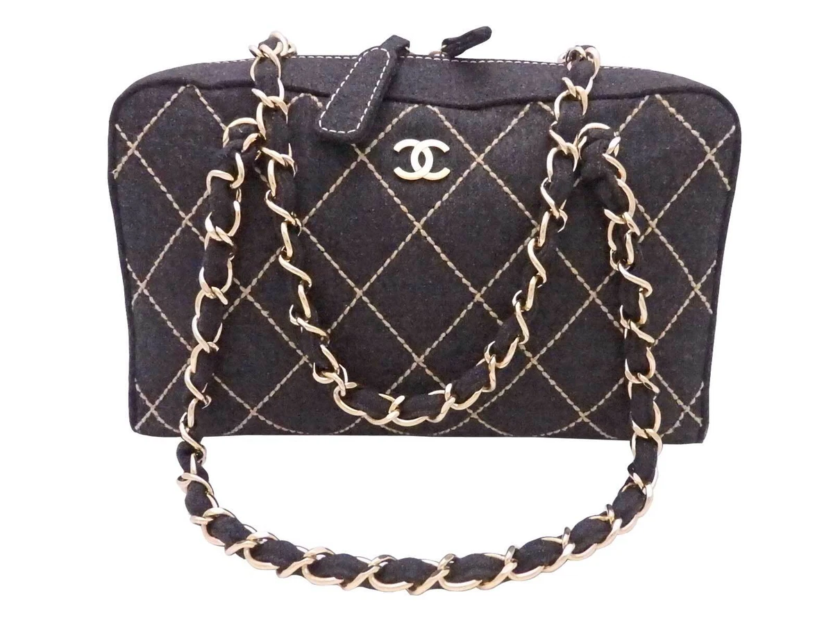 CHANEL CC Classic Flap Micro Bag Pouch Purse Black Lambskin Authentic 43089