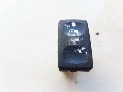 Volkswagen Polo 1997 Power window control (Window Regulator-Window #841911-90