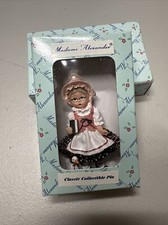 Madame Alexander Classic Collectibles Doll Pin Mother Goose, New In Box, RARE 