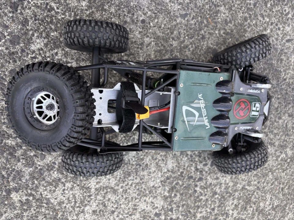 Martillos gemelos Vaterra 1.9 Rock Racer Foto 3 de 4