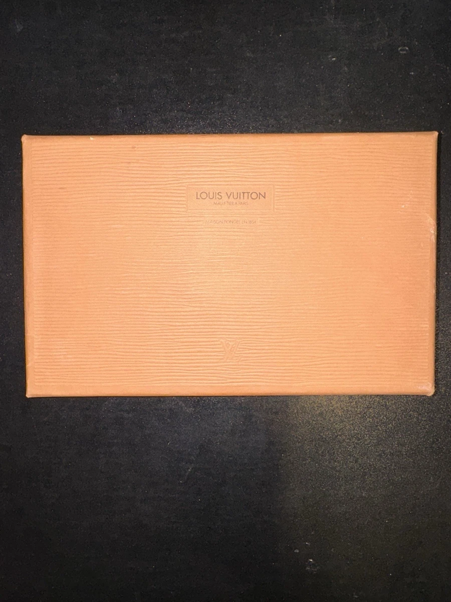 Louis Vuitton Cigar In Collectible Cigar Cases & Holders for sale
