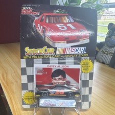 Racing Champions Davey Allison Ford Thunderbird NASCAR 1:64 Diecast w/ Stand