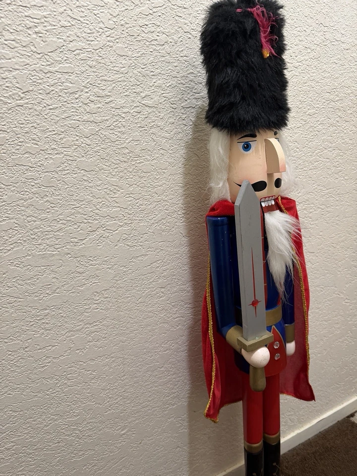 Nutcracker! TALL MUST SEE - Image 4 of 4