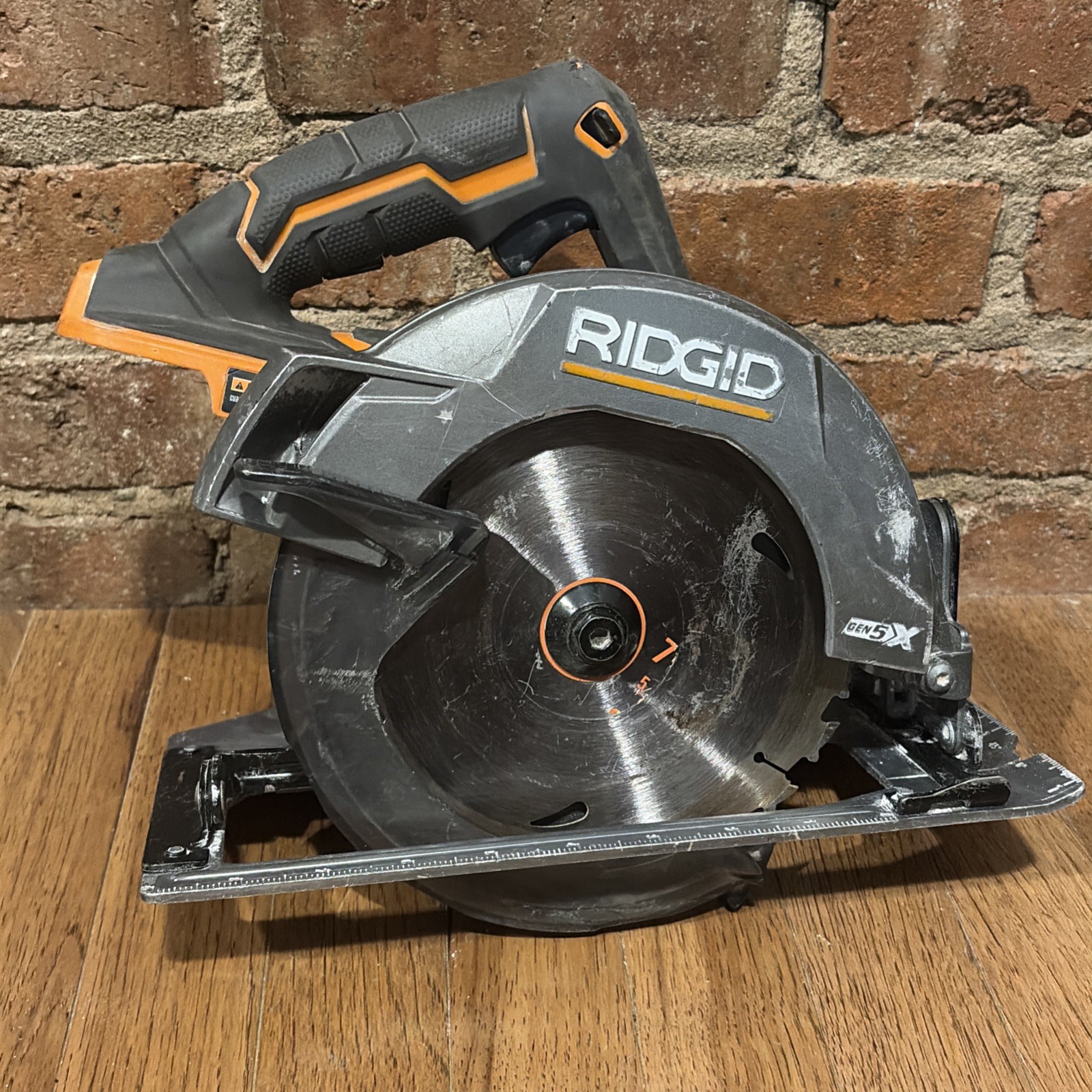 Rigid R8652 GEN5X 18V 7-1/4 Inch Circular Saw Tool Only