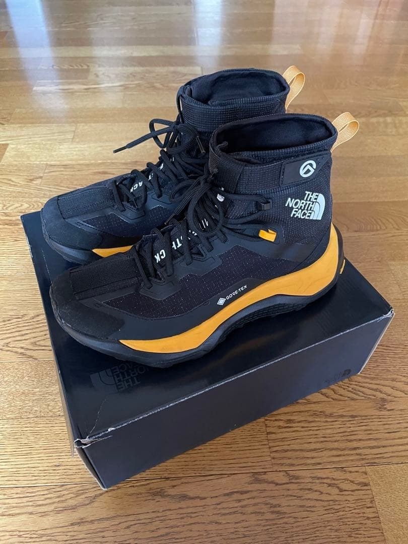 (ASK availability first) The North Face Summit Fa… - image 1