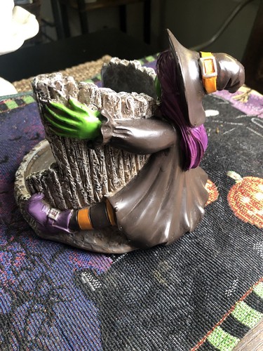 Yankee Candle Witch’s Brew Original Vela Grande Halloween Sombra y Soporte - Imagen 4 de 9