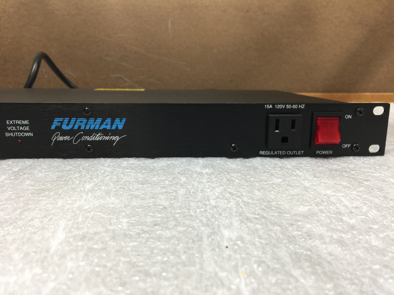 Furman Power Conditioner AR1215 AC Line Voltage Regulator 120 Volt 15