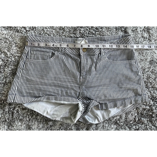 H\u0026m Womens Hot Pants Black White Stripe 